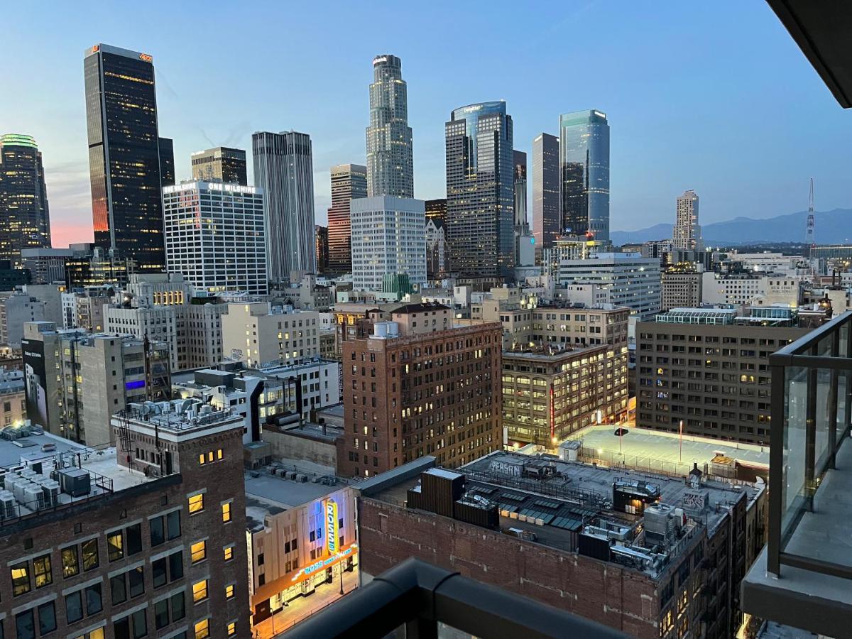 Top Floor 3 Bed 3 Bath Penthouse Living In Luxury Los Angeles Luaran gambar