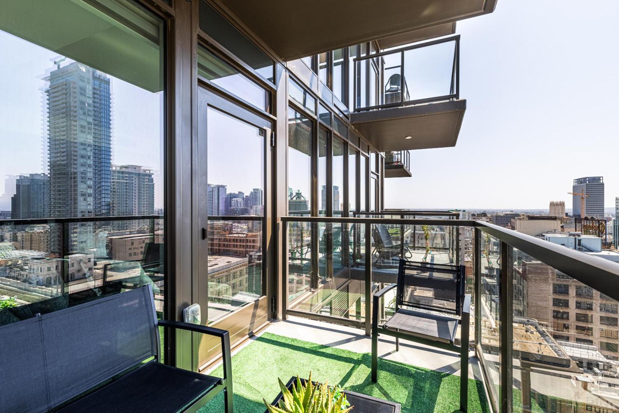 Top Floor 3 Bed 3 Bath Penthouse Living In Luxury Los Angeles Luaran gambar
